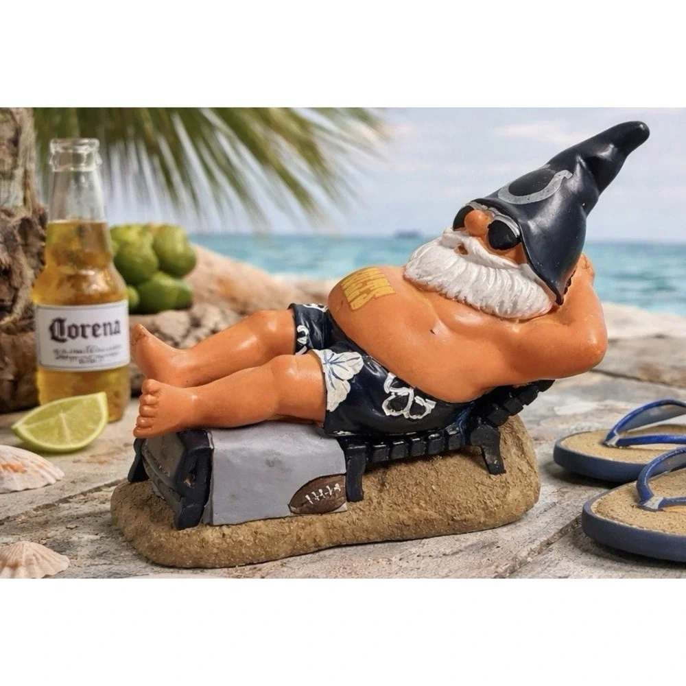 Indianapolis Colts Gnome Figurine Beach Lounger Funny Fan Decor Football  Garden